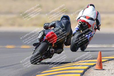 media/Oct-08-2022-SoCal Trackdays (Sat) [[1fc3beec89]]/Turn 11 Backside (1145am)/